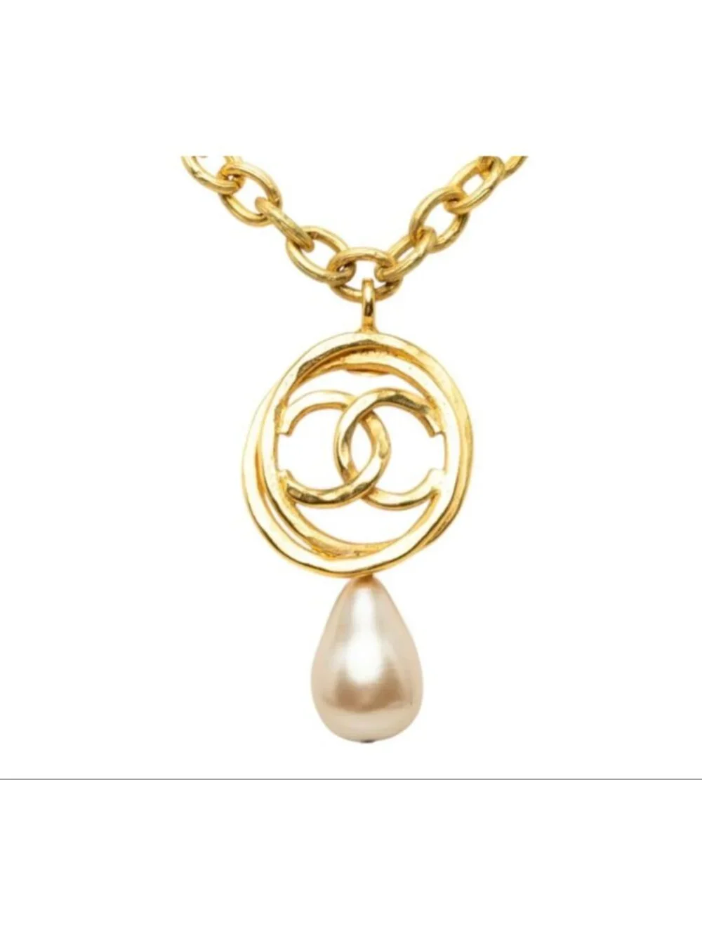 CHANEL brand color